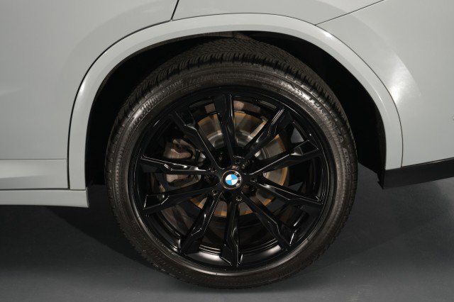 Used 2022 BMW X4 xDrive30i w/ M Sport Package 2 image 18