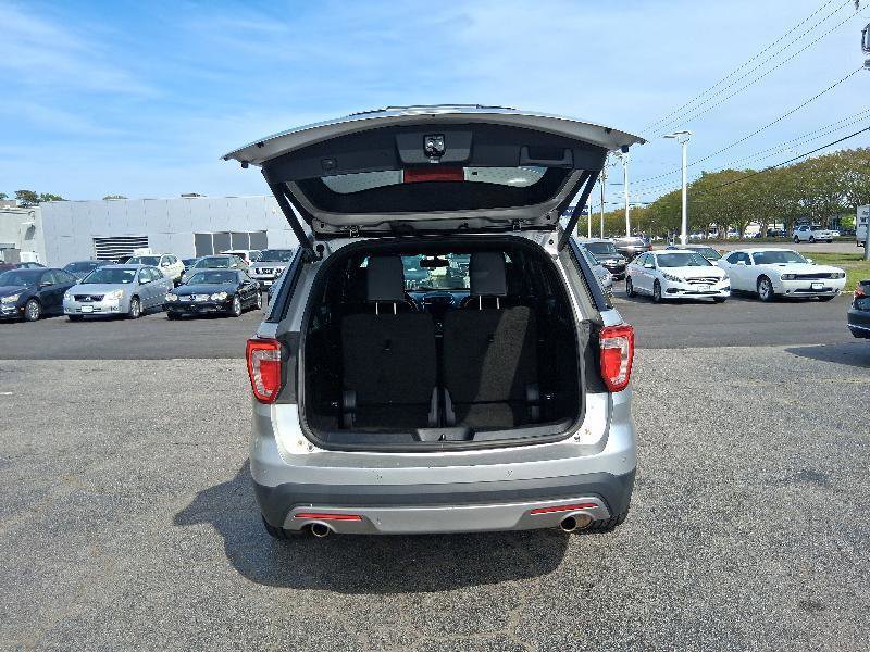 Used 2016 Ford Explorer Limited FWD image 26