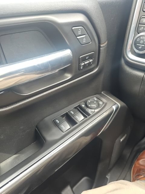 Used 2021 GMC Sierra 1500 AT4 w/ AT4 Preferred Package AWD/4WD image 16