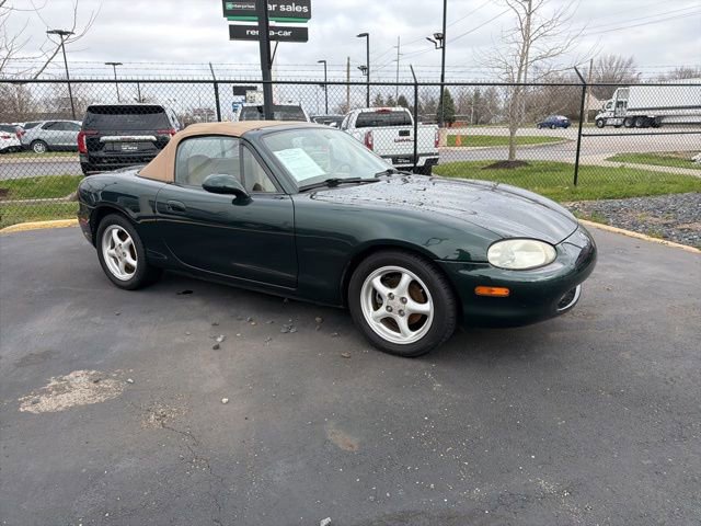 Used 1999 MAZDA MX-5 Miata image 2