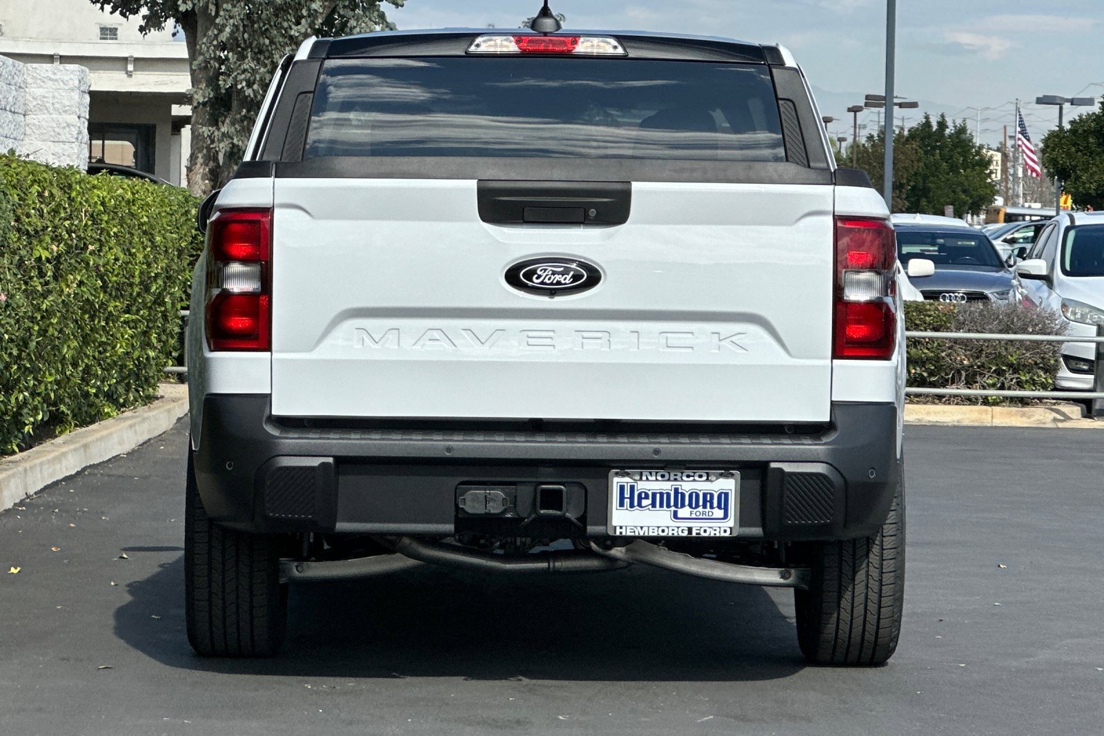 New 2025 Ford Maverick XLT w/ XLT Luxury Package image 5