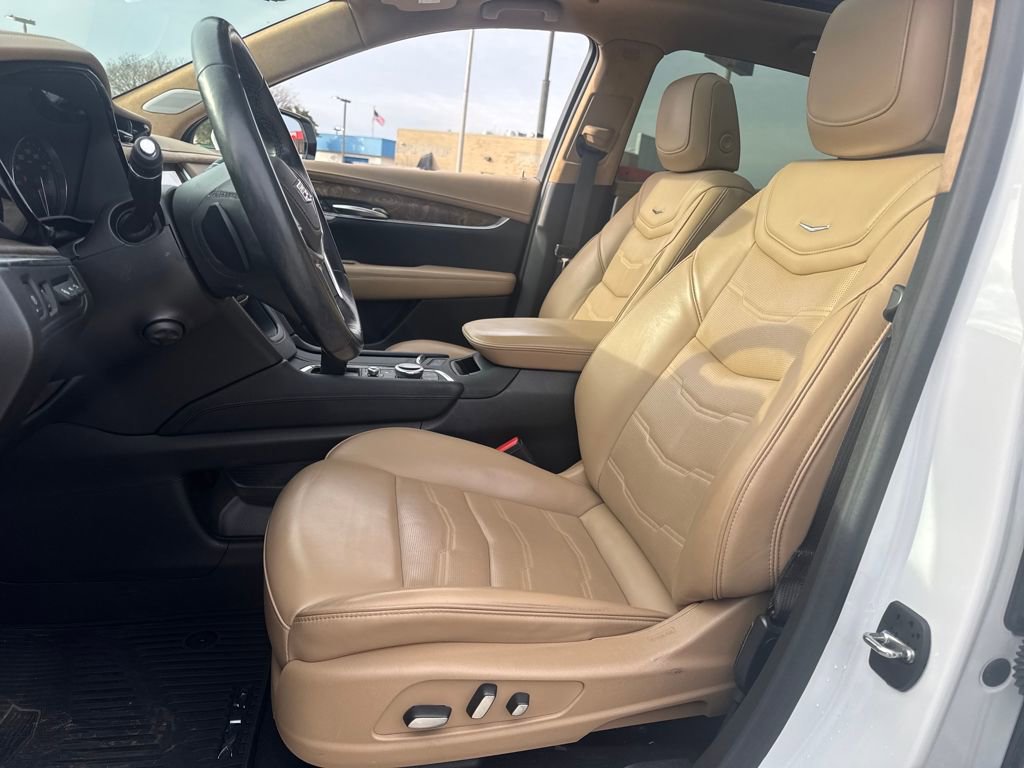 Used 2023 Cadillac XT5 Premium Luxury w/ Platinum Package image 19