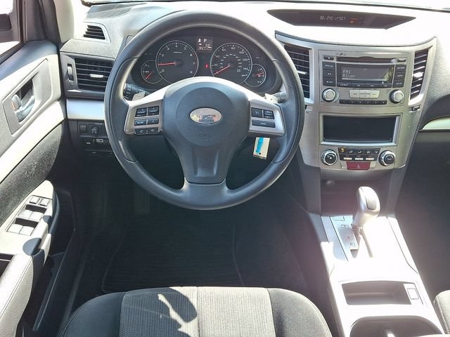 Used 2014 Subaru Legacy 2.5i w/ Alloy Wheel Package AWD/4WD image 16