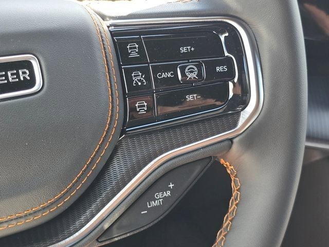 New 2026 Jeep Grand Wagoneer L Summit AWD/4WD image 24