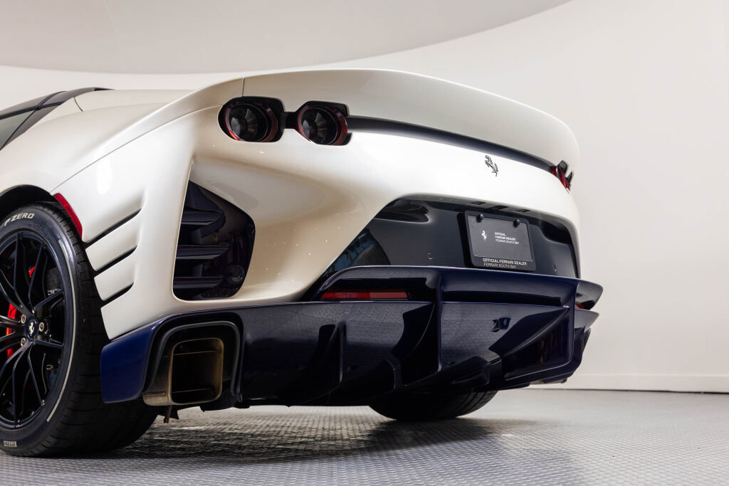 Certified 2024 Ferrari 812 Competizione A RWD image 30