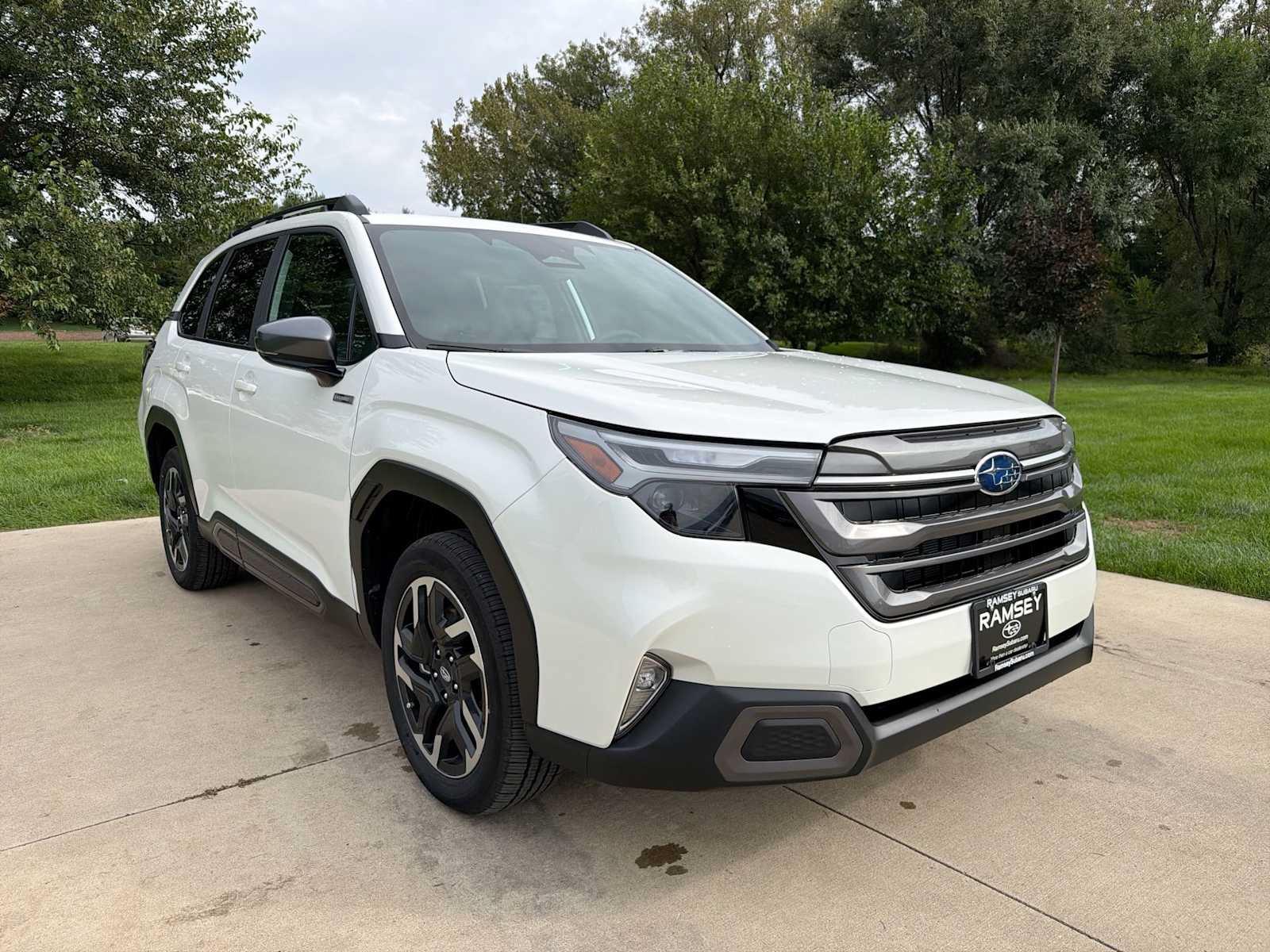New 2026 Subaru Forester Touring AWD/4WD image 8