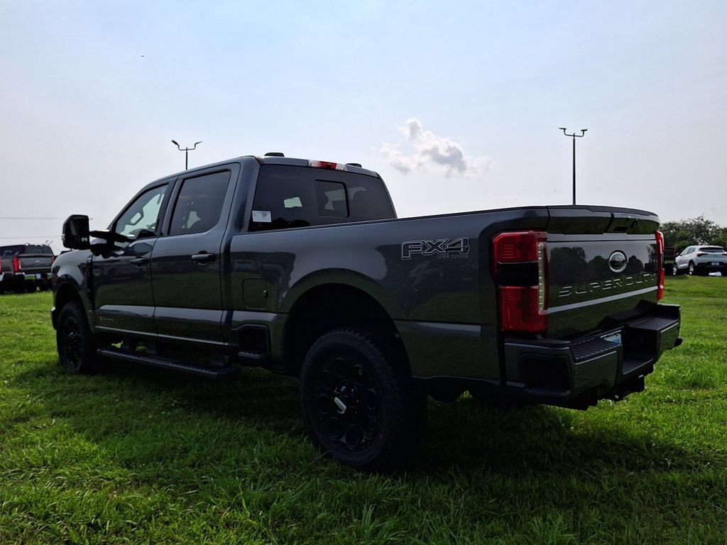 New 2026 Ford F250 Lariat w/ Black Appearance Package AWD/4WD image 3