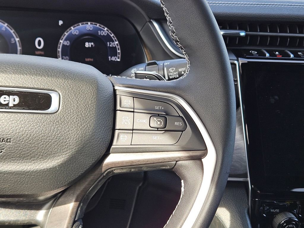 New 2025 Jeep Grand Cherokee Limited image 27