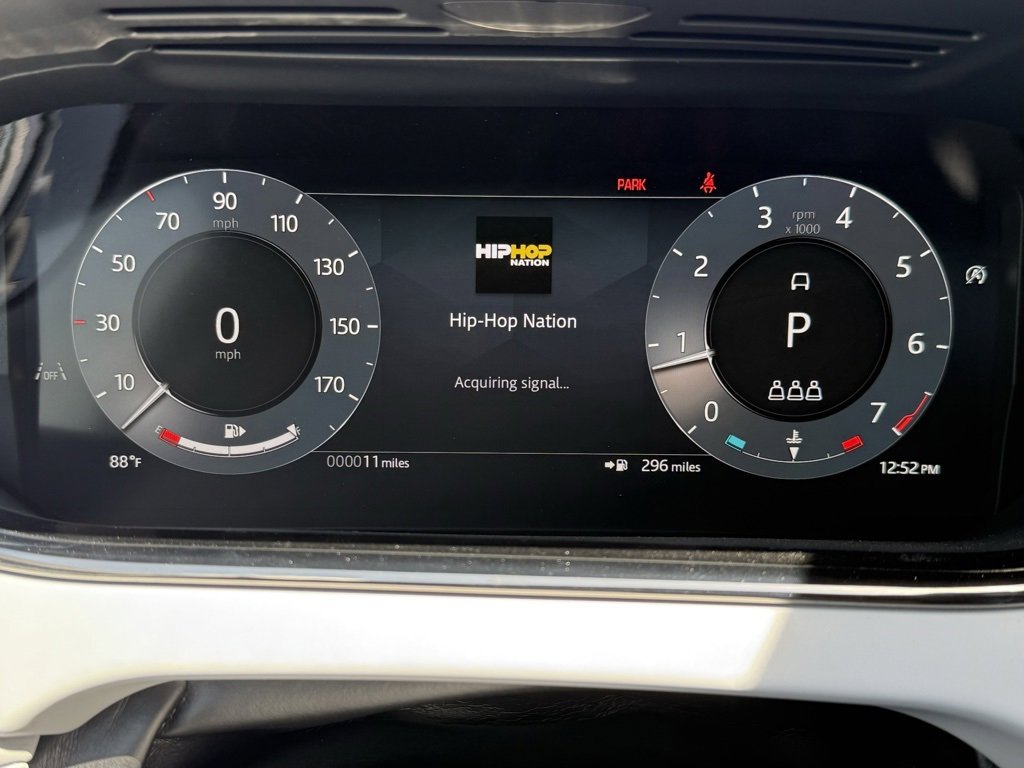 New 2026 Land Rover Range Rover Evoque Dynamic SE image 31