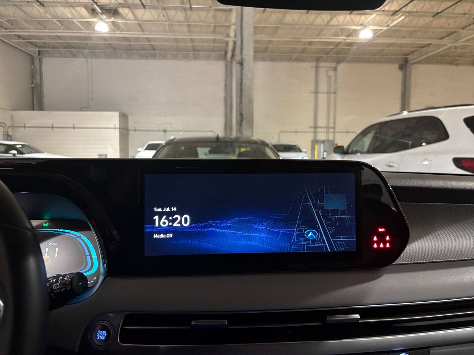 Used 2025 Hyundai Palisade SEL FWD image 17