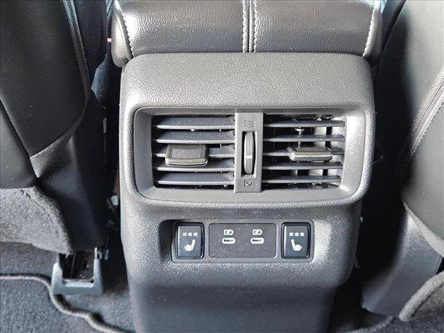 Certified 2025 Nissan Murano Platinum AWD/4WD image 23