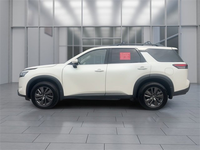 Certified 2022 Nissan Pathfinder SV image 5