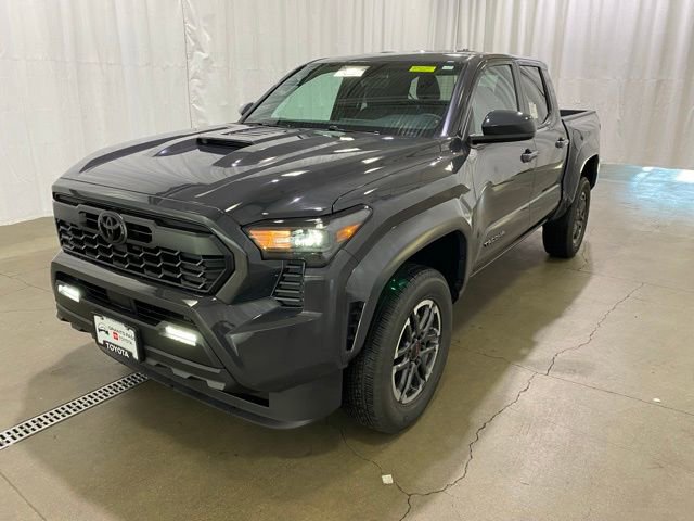 New 2026 Toyota Tacoma TRD Sport image 7