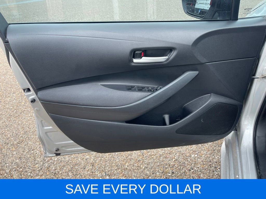 Used 2020 Toyota Corolla LE w/ LE Premium Package FWD image 12