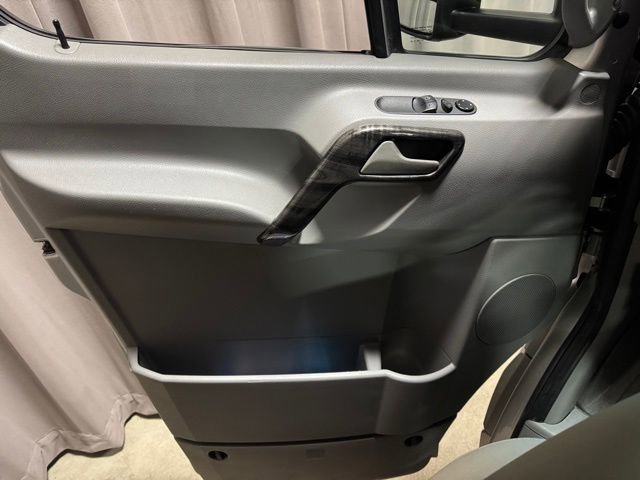 Used 2018 Mercedes-Benz Sprinter 3500 image 10