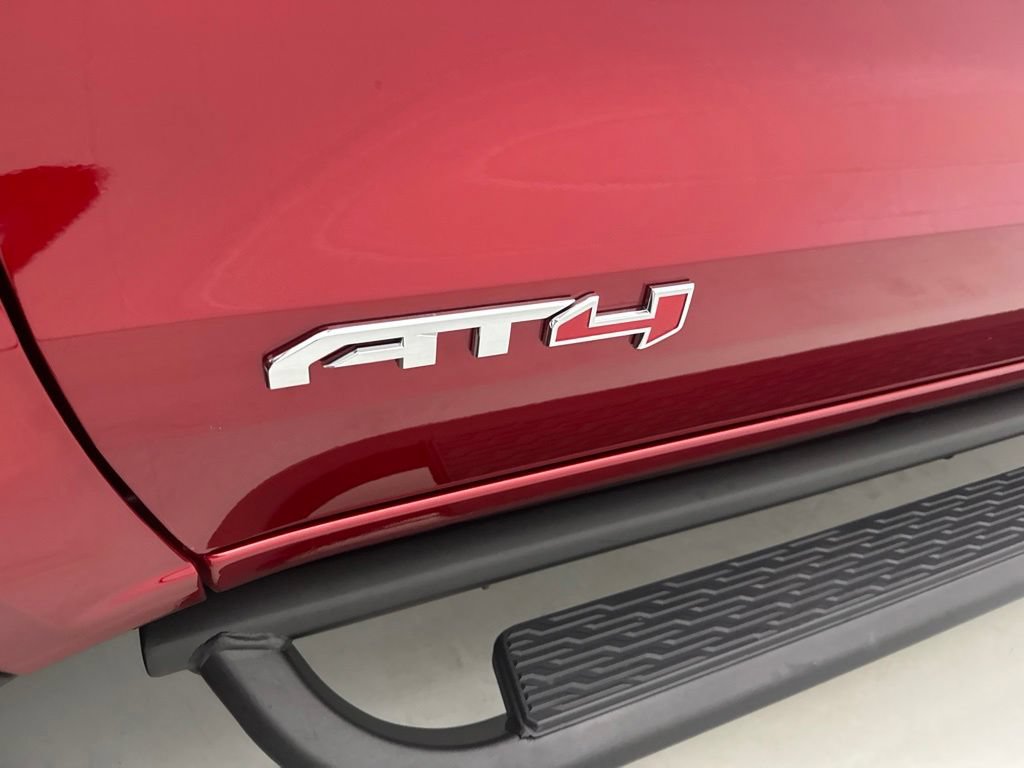 New 2026 GMC Canyon AT4 w/ Technology Plus Package AWD/4WD image 10