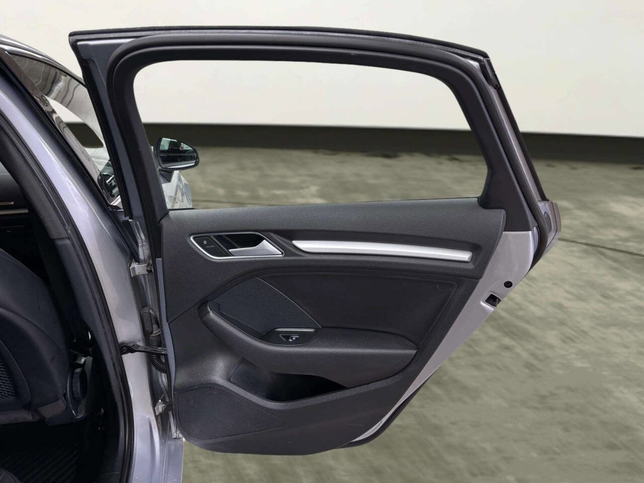 Used 2016 Audi A3 2.0T Premium image 19