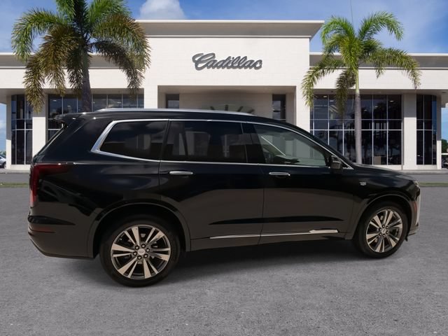 Certified 2023 Cadillac XT6 Premium Luxury FWD image 15