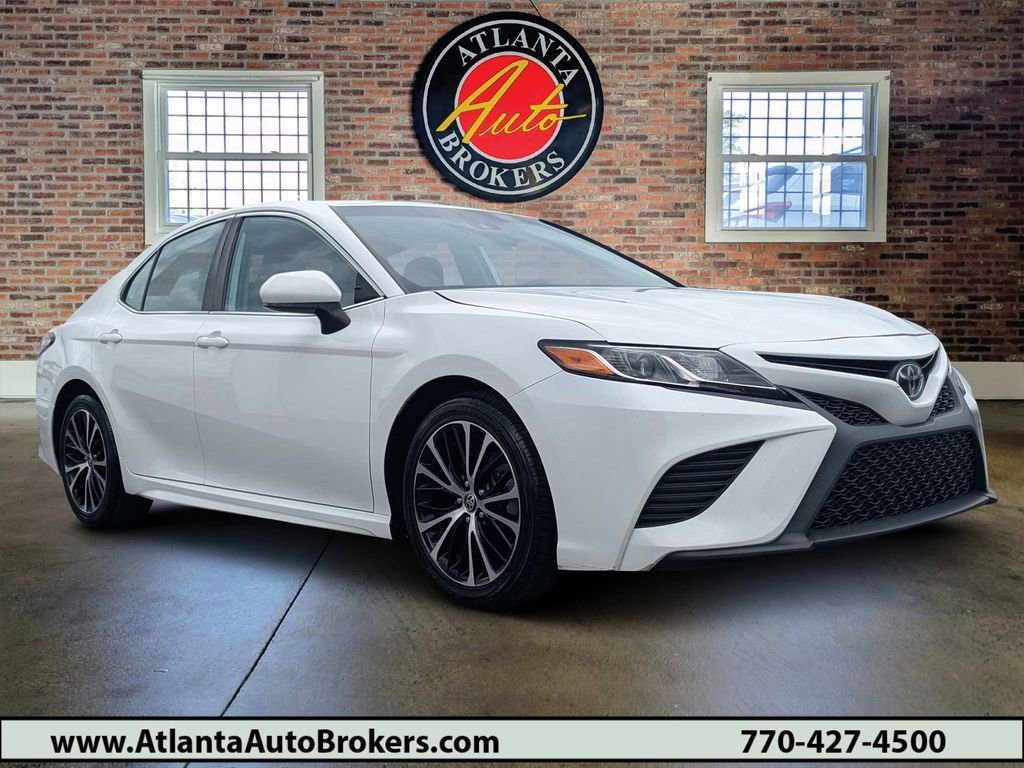 Used 2020 Toyota Camry SE