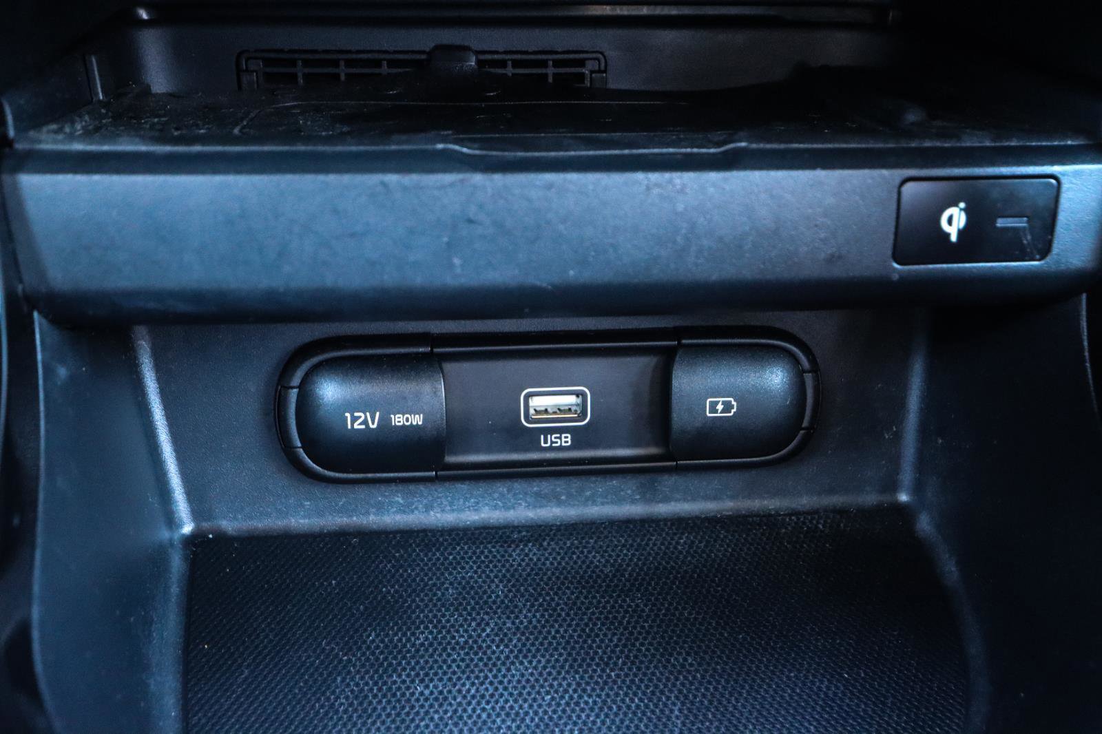 Used 2023 Kia Seltos SX image 12