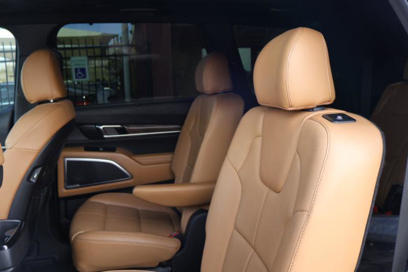 Used 2020 Kia Telluride SX image 38