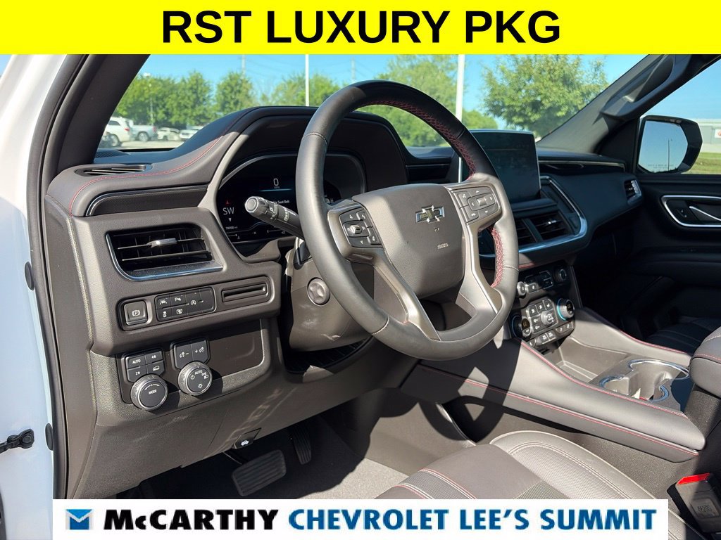 Used 2024 Chevrolet Suburban RST w/ Luxury Package AWD/4WD image 57