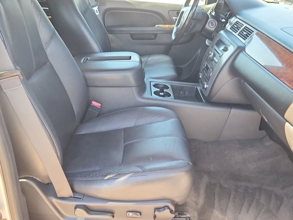 Used 2013 GMC Yukon SLT AWD/4WD image 17