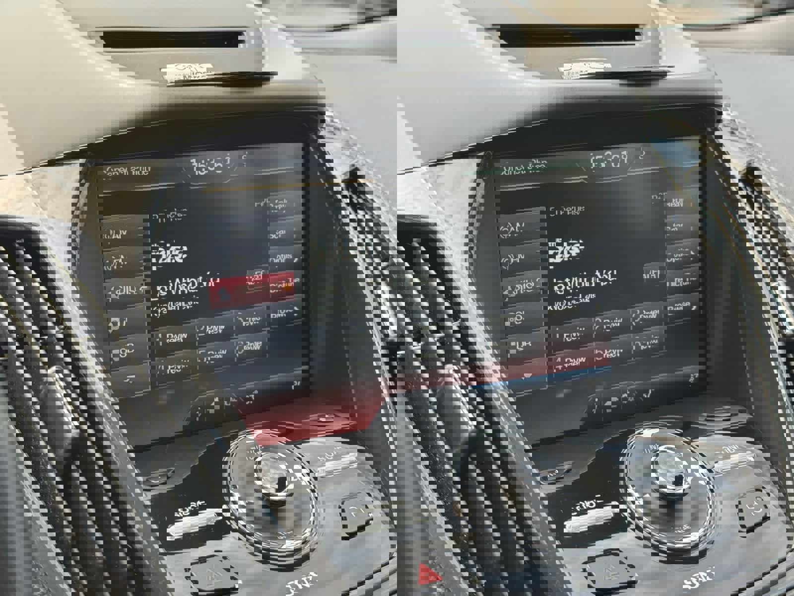 Used 2014 Ford Escape Titanium w/ Equipment Group 401A AWD/4WD image 6