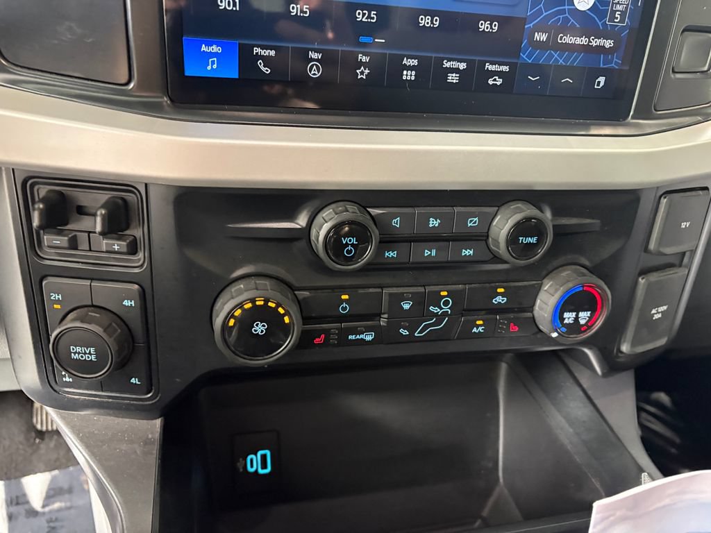 Certified 2023 Ford F250 XLT w/ Black Appearance Package AWD/4WD image 19