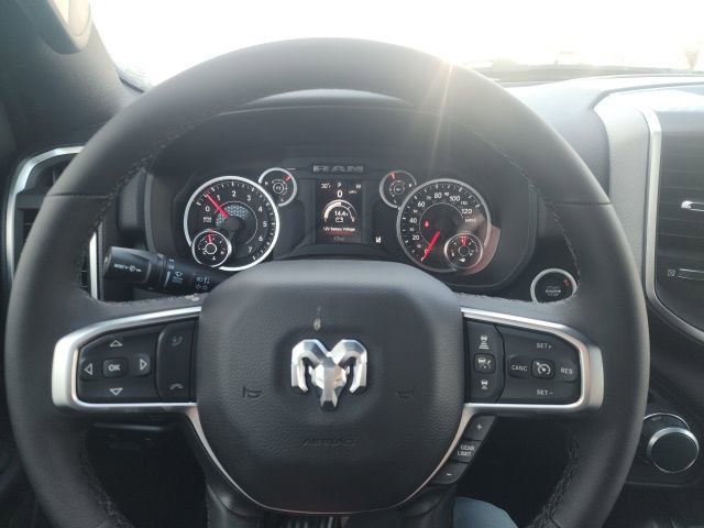 New 2026 RAM 1500 4x4 Crew Cab image 14