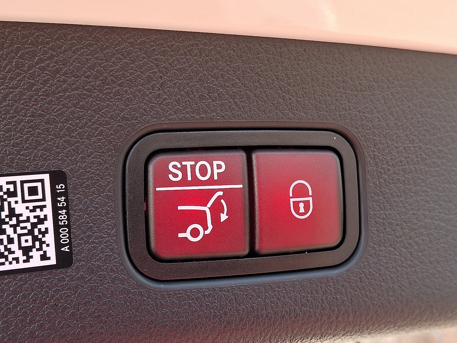 Certified 2026 Mercedes-Benz GLC 300 4MATIC image 30