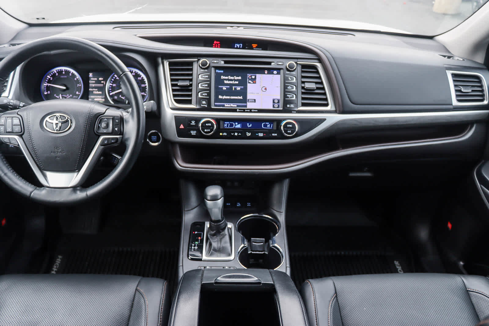 Used 2018 Toyota Highlander Limited image 11