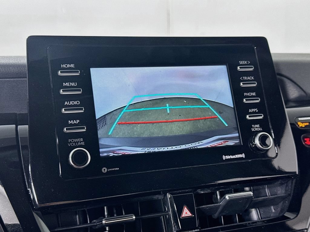 Used 2023 Toyota Camry SE FWD image 10