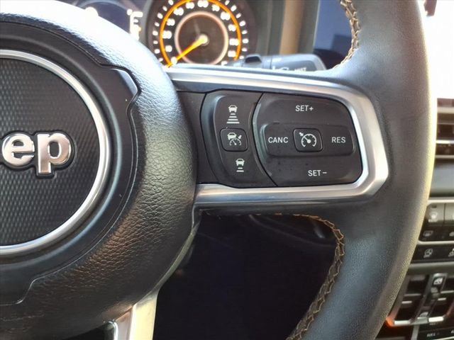 Used 2024 Jeep Wrangler Unlimited Sahara w/ Technology Group AWD/4WD image 38