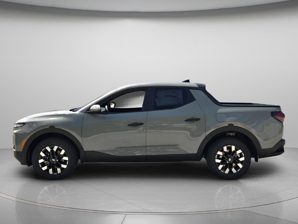 New 2026 Hyundai Santa Cruz SE FWD image 2