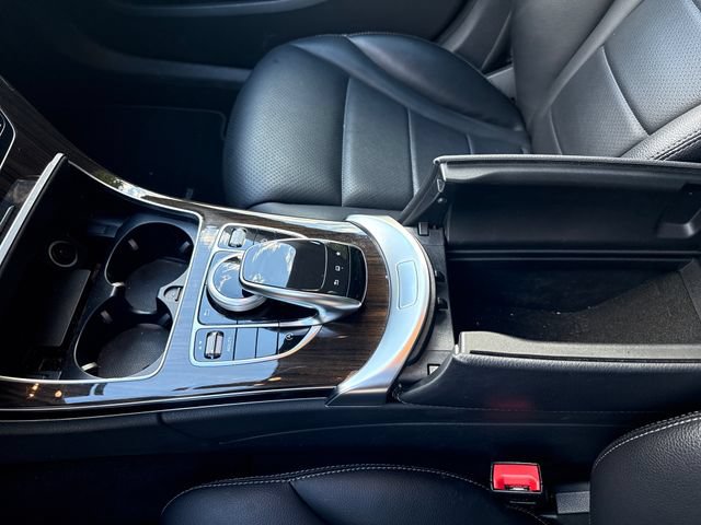 Used 2015 Mercedes-Benz C 300 4MATIC Sedan image 20