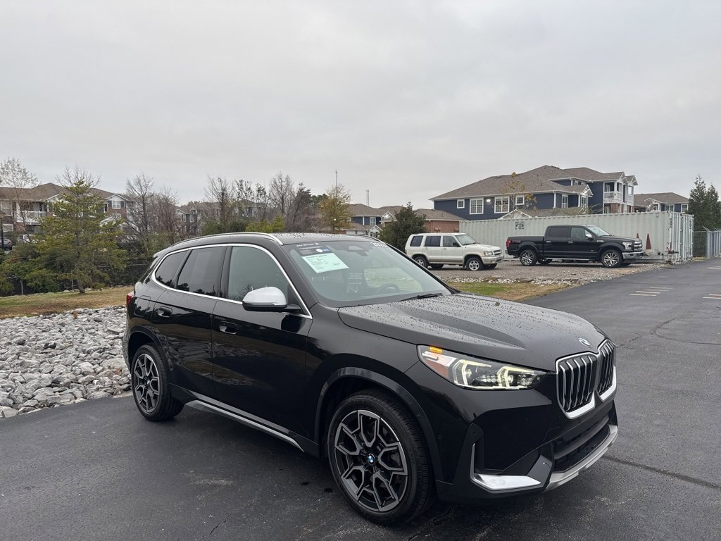 Certified 2023 BMW X1 xDrive28i w/ Convenience Package image 7