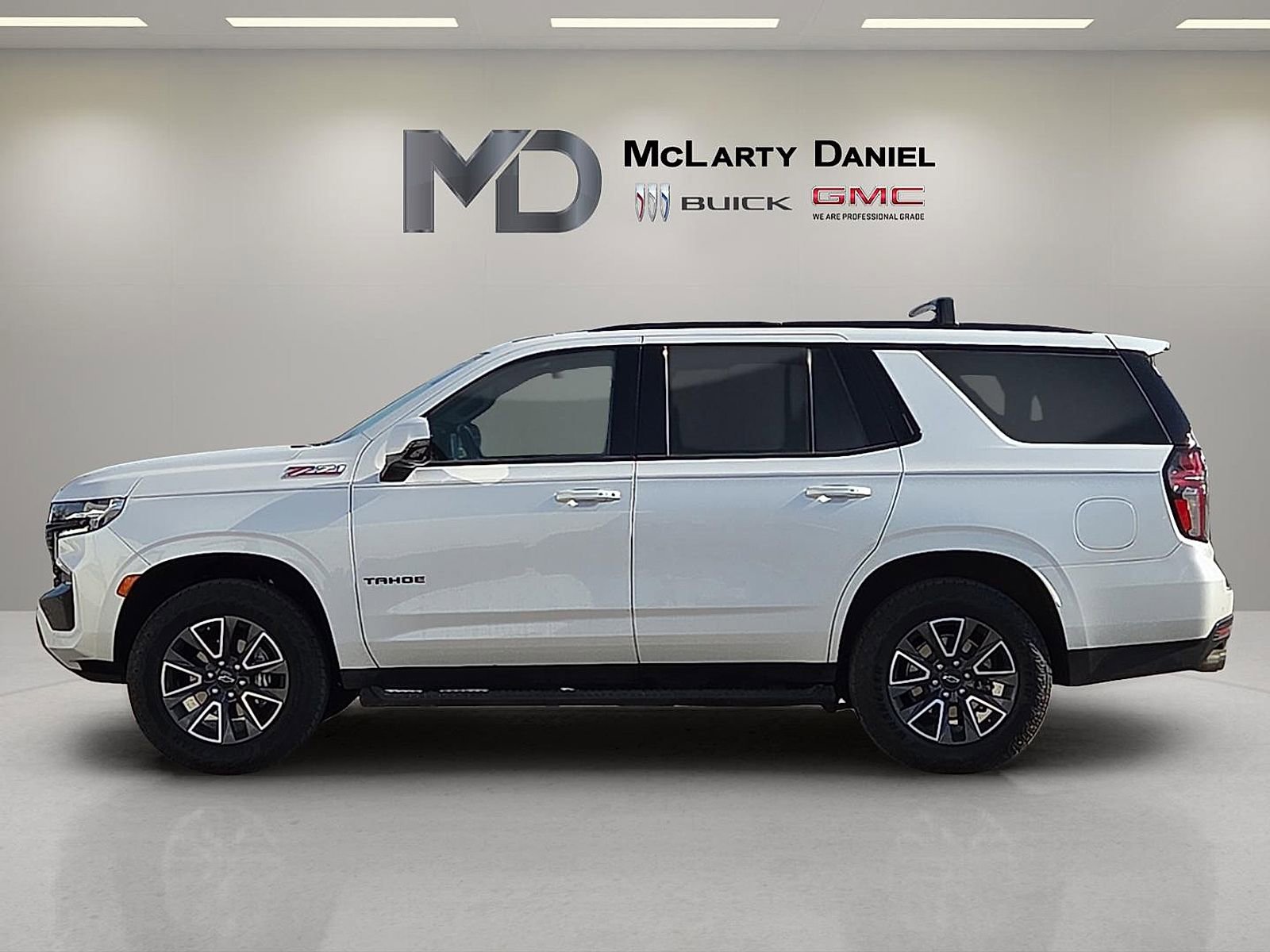 Certified 2023 Chevrolet Tahoe Z71 w/ Z71 Off-Road Package image 3