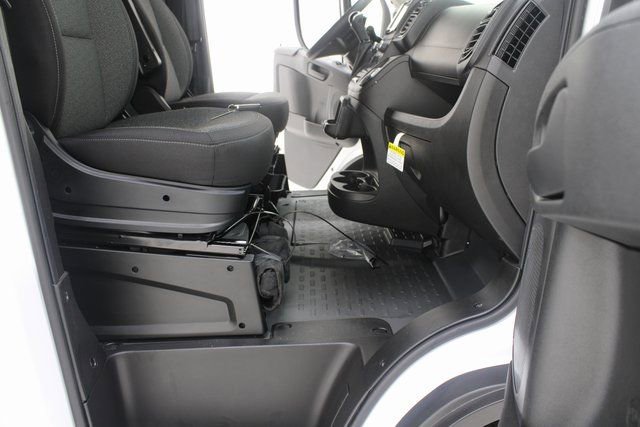 Used 2025 RAM ProMaster 2500 w/ Storage Group image 18