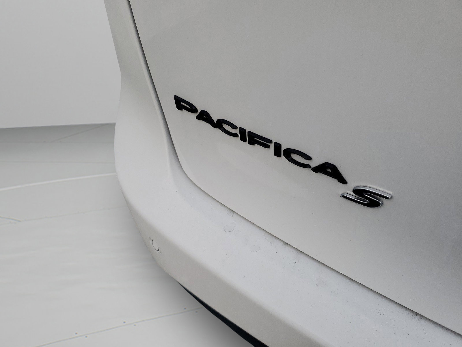 New 2026 Chrysler Pacifica Limited w/ S Appearance Package FWD image 28