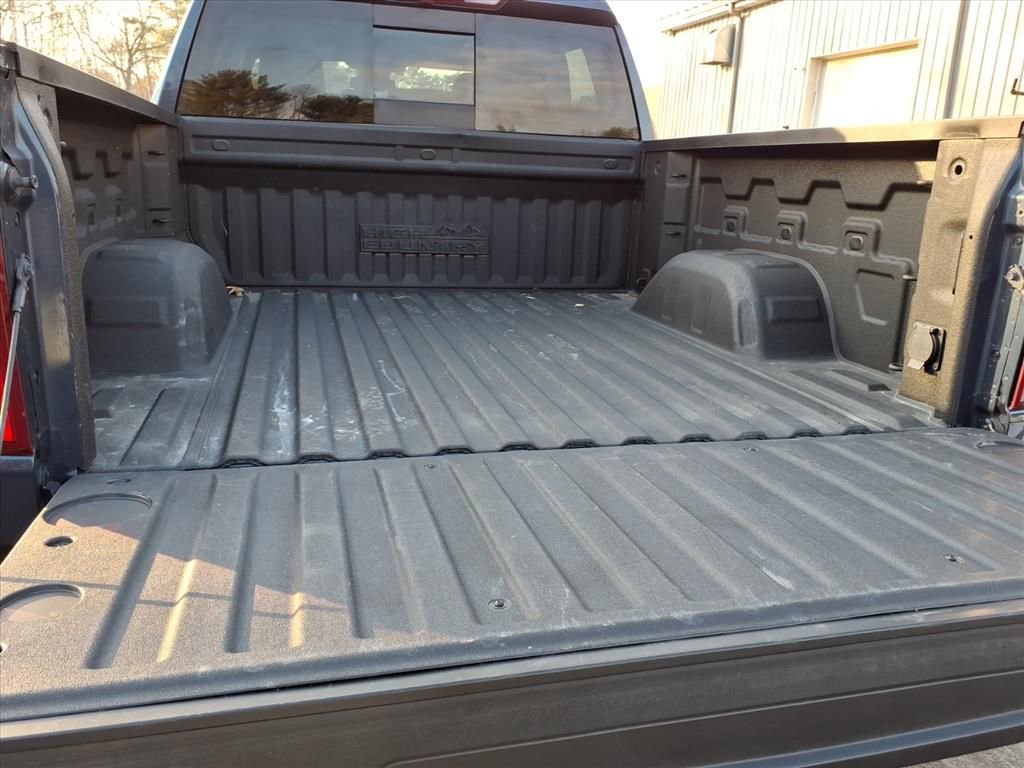 Certified 2022 Chevrolet Silverado 1500 High Country w/ High Country Premium Package image 9