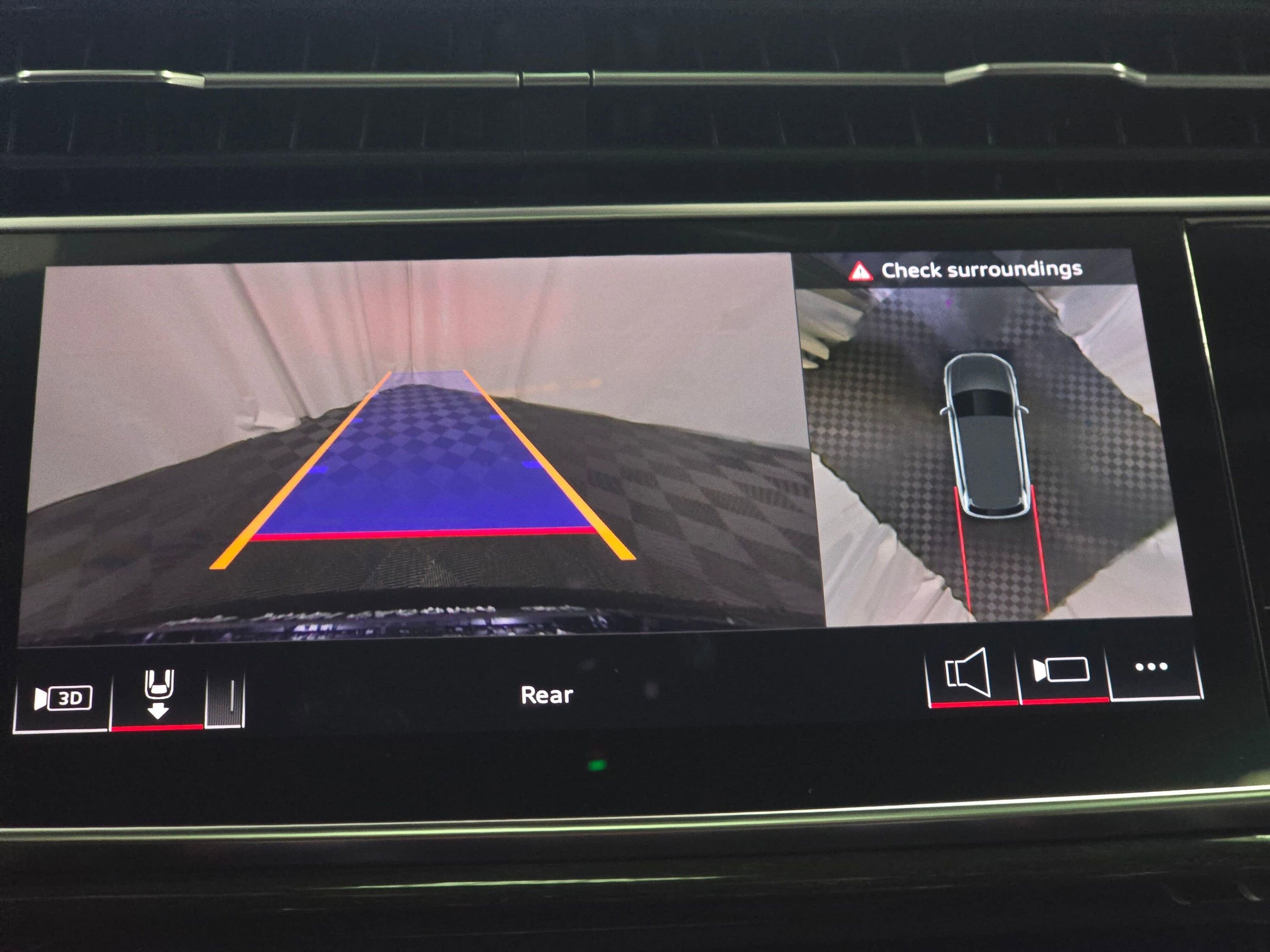 Used 2025 Audi Q7 3.0T Premium Plus image 46