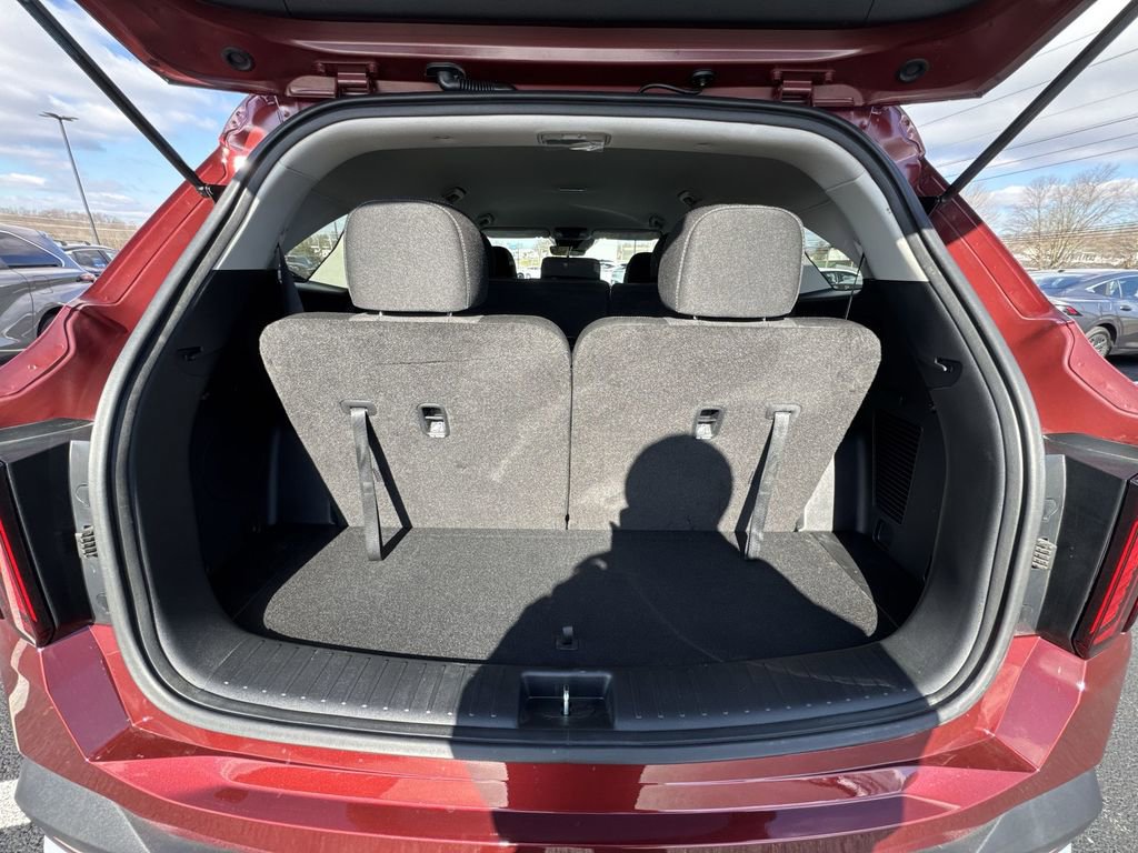 Used 2025 Kia Sorento LX image 24