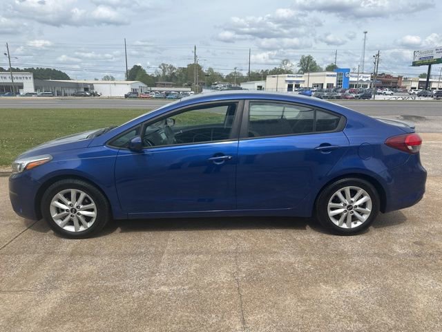 Used 2017 Kia Forte S image 4