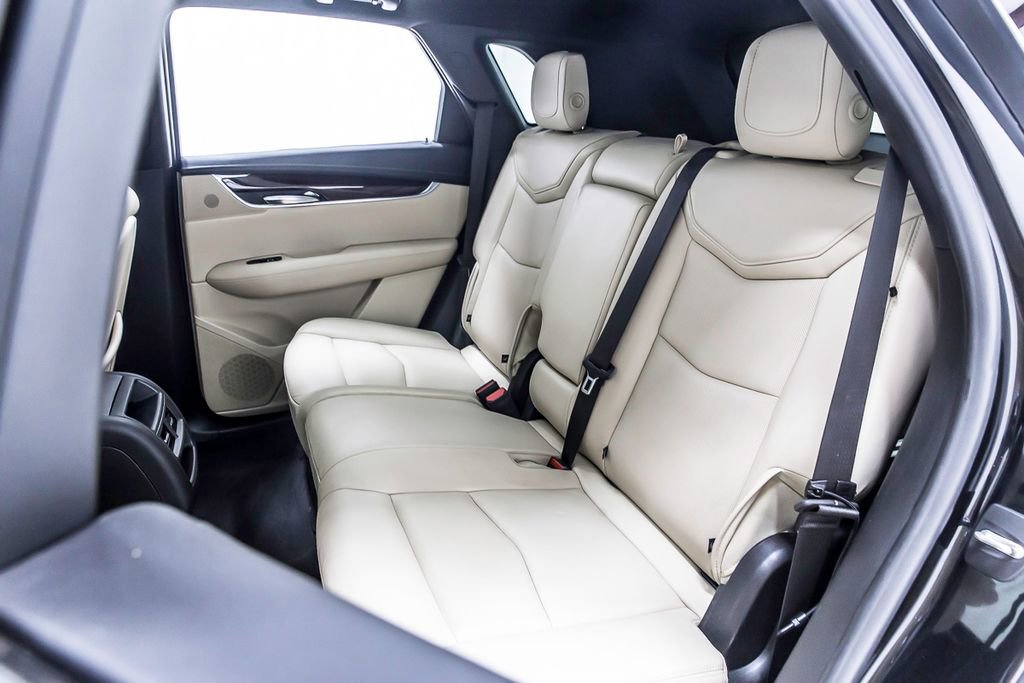 Used 2019 Cadillac XT5 Luxury FWD image 30