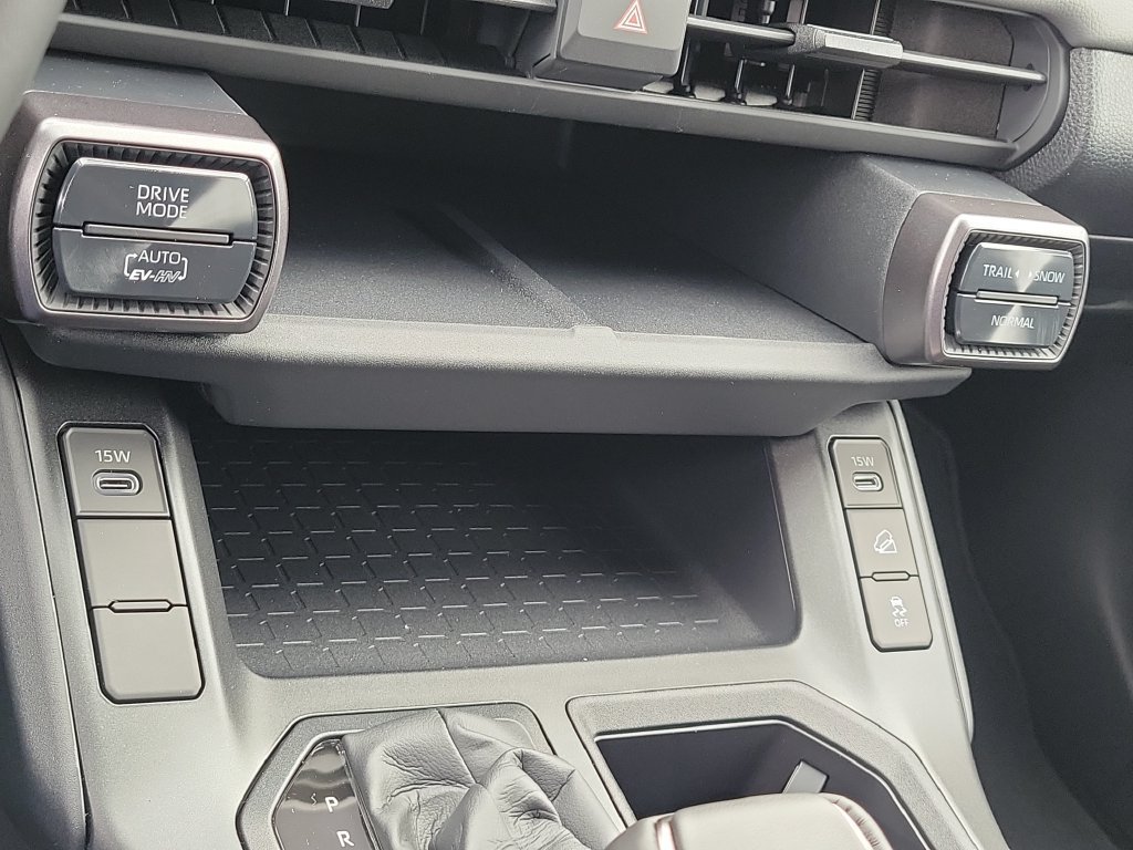New 2026 Toyota RAV4 SE AWD/4WD image 17