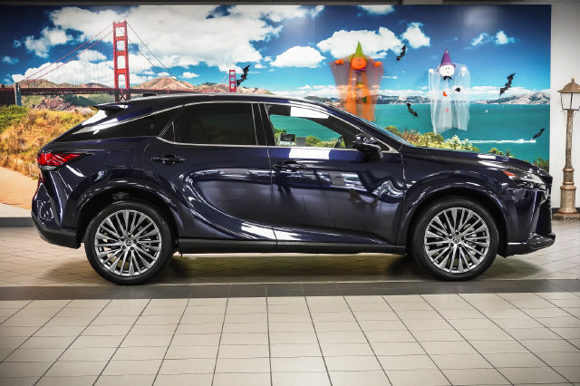 Certified 2024 Lexus RX 450h AWD w/ Convenience Package image 5