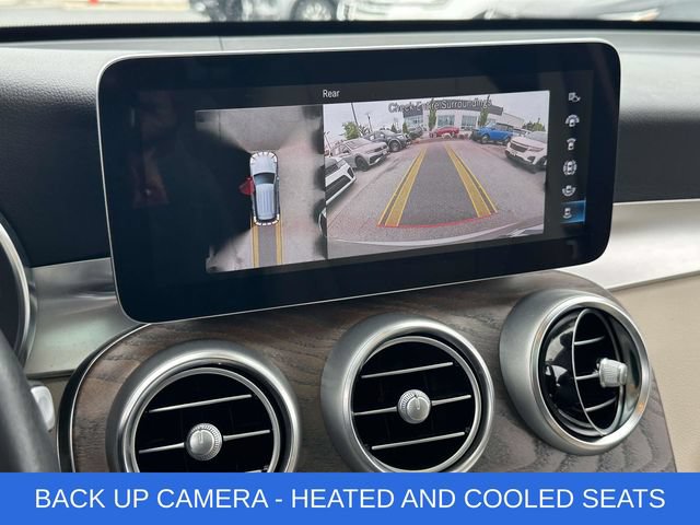 Used 2021 Mercedes-Benz GLC 300 4MATIC image 4