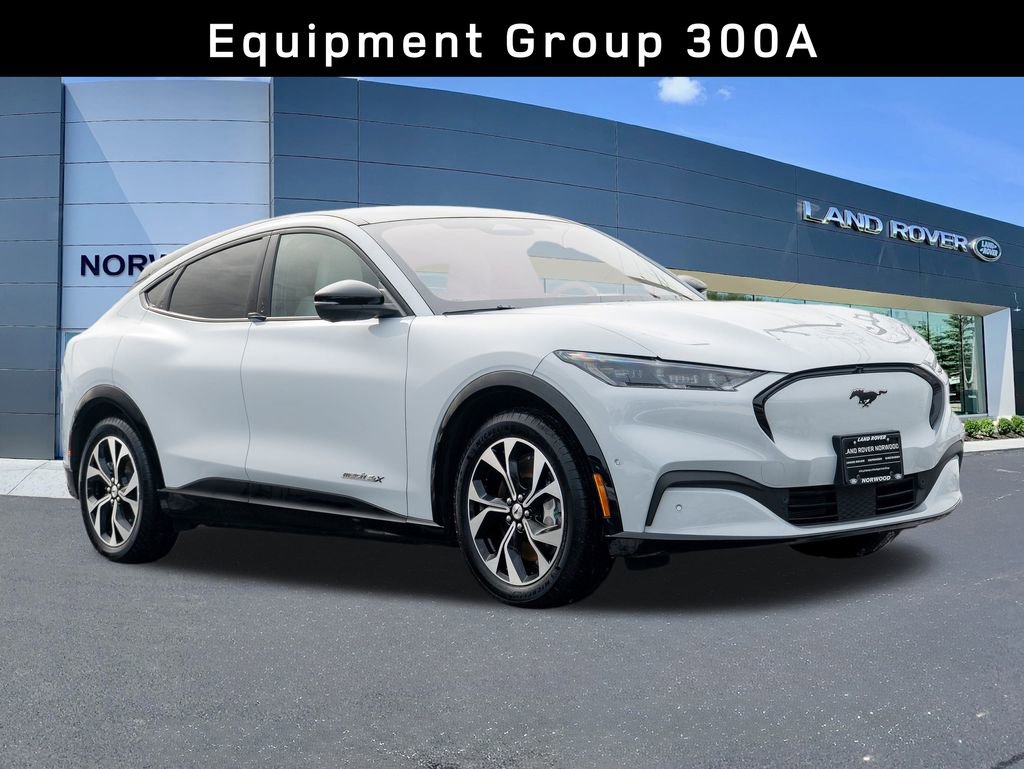 Used 2021 Ford Mustang Mach-E Premium image 3