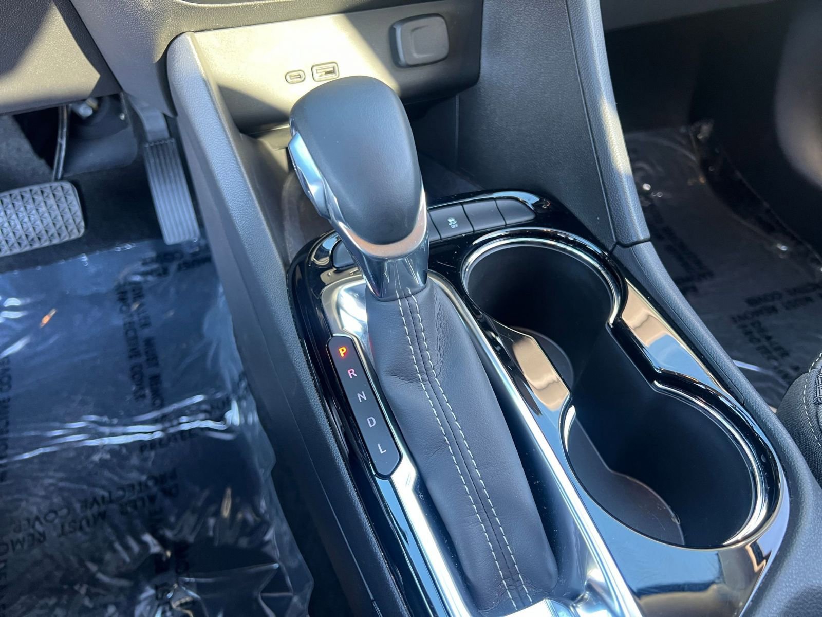 Used 2025 Buick Encore GX Preferred image 41